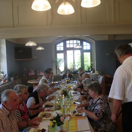 Im Landgasthof Heukewalde